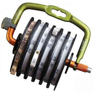 fishpond-headgate-tippet-holder_1.jpg